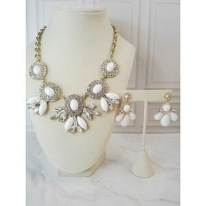 J Crew Glamorous Statement Necklace and Earring Set White Crystal Gold Tone